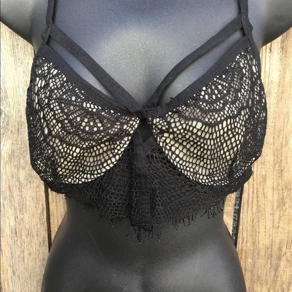 Hollie lace bralette - Picture 2 of 4